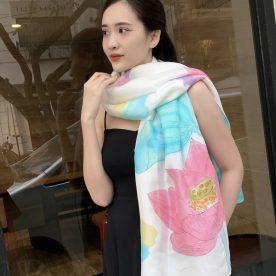 Khăn dài vẽ tay dài