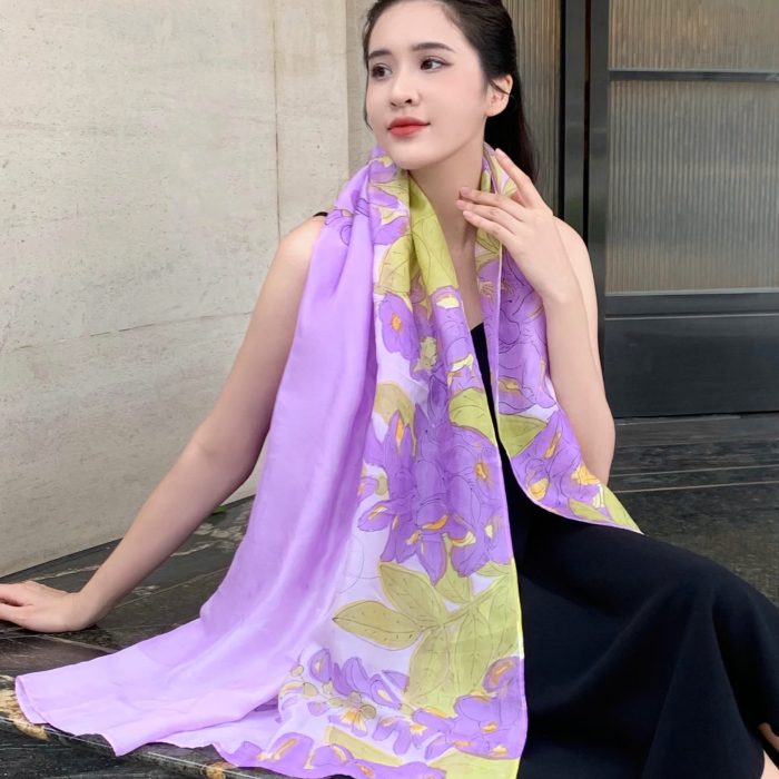 Khăn lụa vẽ tay Khăn lụa vẽ tay
