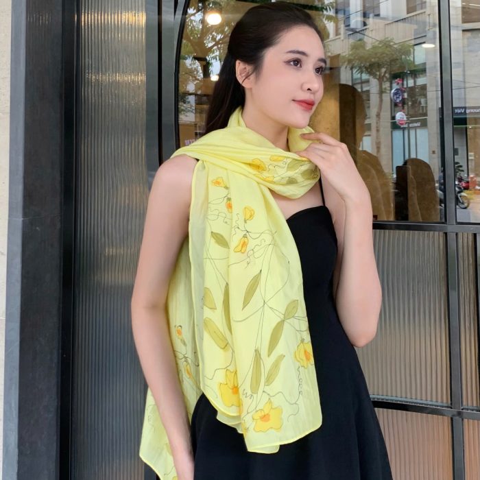 Khăn lụa vẽ tay tơ tằm Khăn lụa vẽ tay tơ tằm