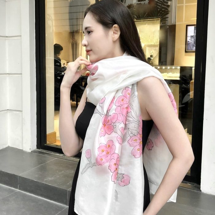 khăn lụa tơ tằm