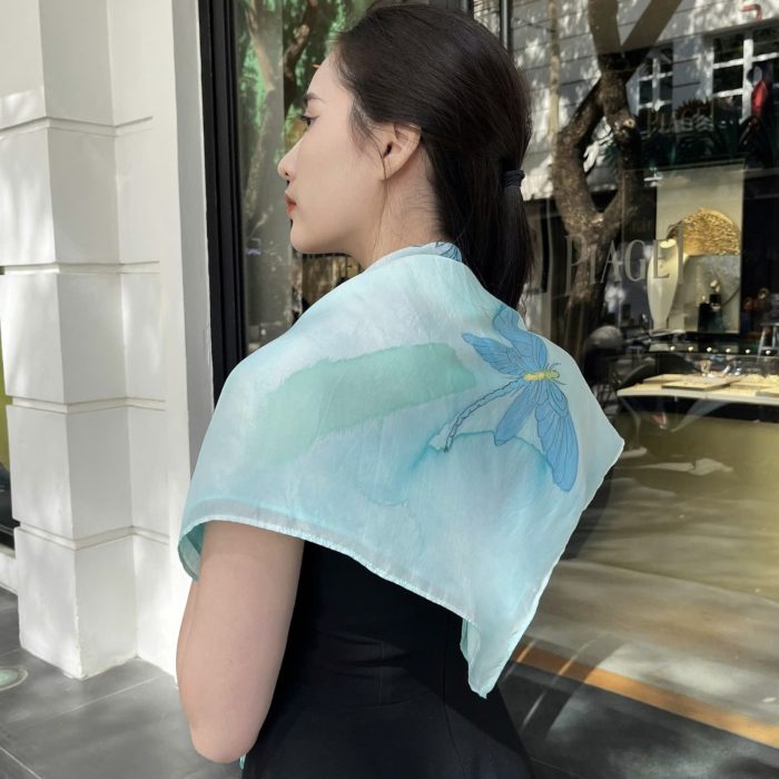 khăn lụa tơ tằm vuông khăn lụa tơ tằm vuông