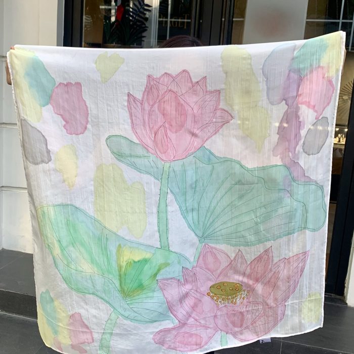 khăn lụa vẽ tay