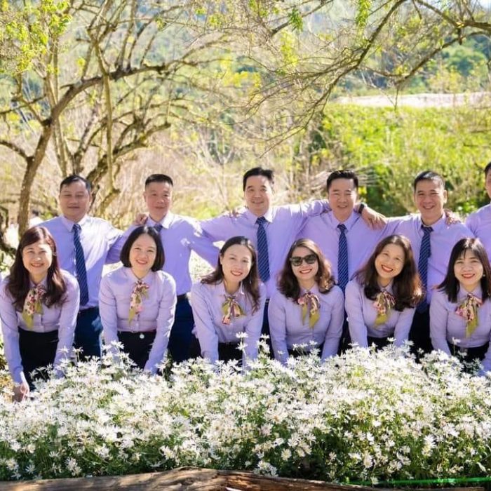 Kha twilly dong phuc Kha twilly dong phuc