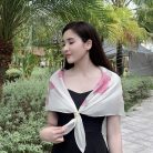 Khăn lụa ngắn tơ tằm vẽ tay hoa đào ngắn
