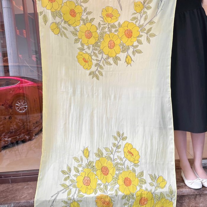 Khăn lụa tơ tằm