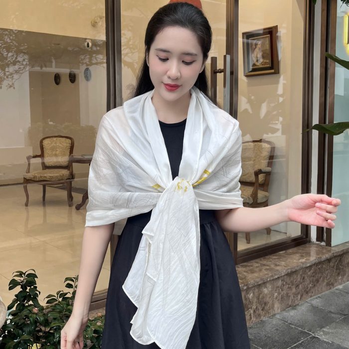 Khăn lụa tơ tằm