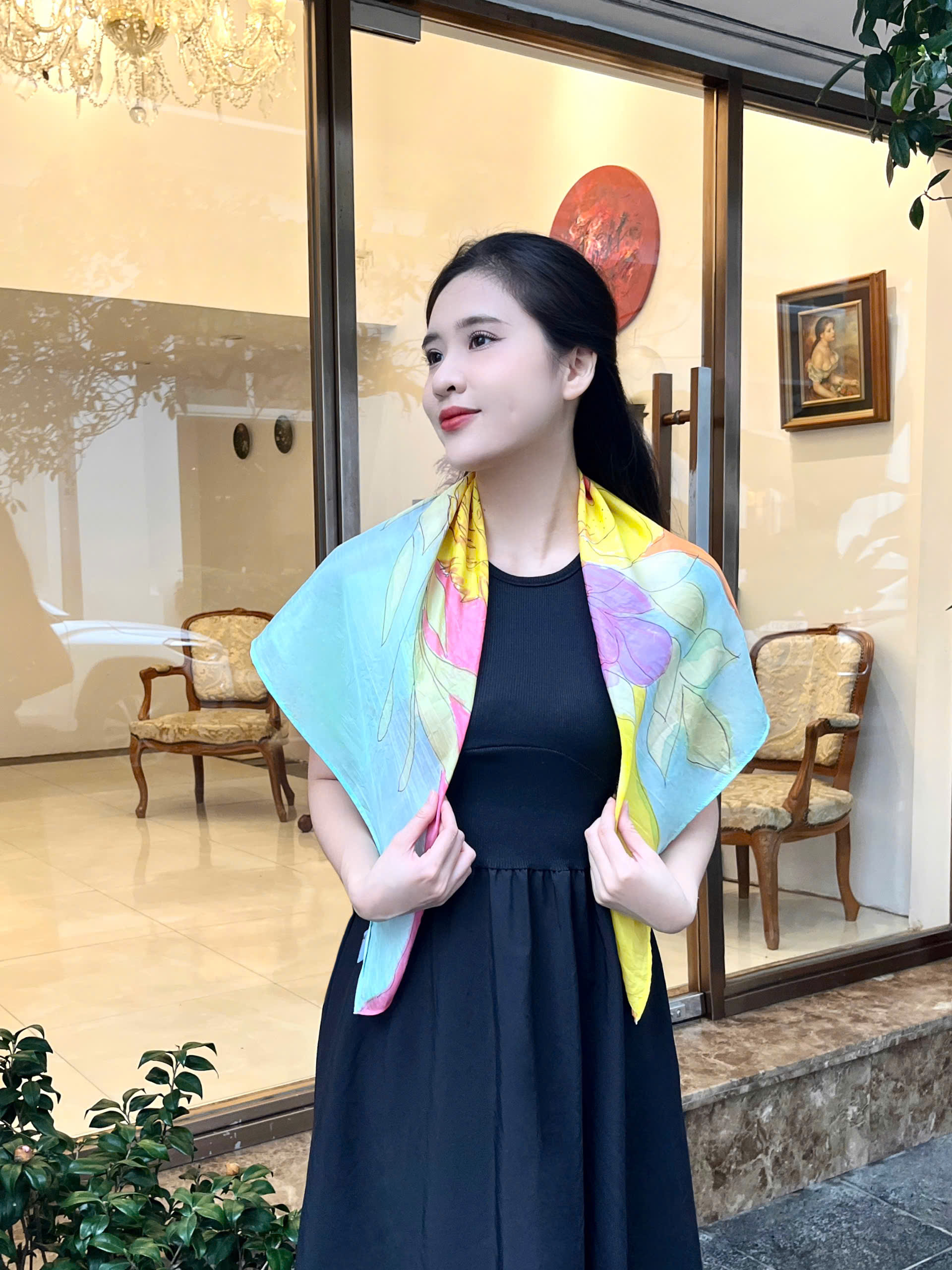 Khăn lụa tơ tằm vẽ tay – khăn lụa vuông vẽ hổ KC - VV - 25